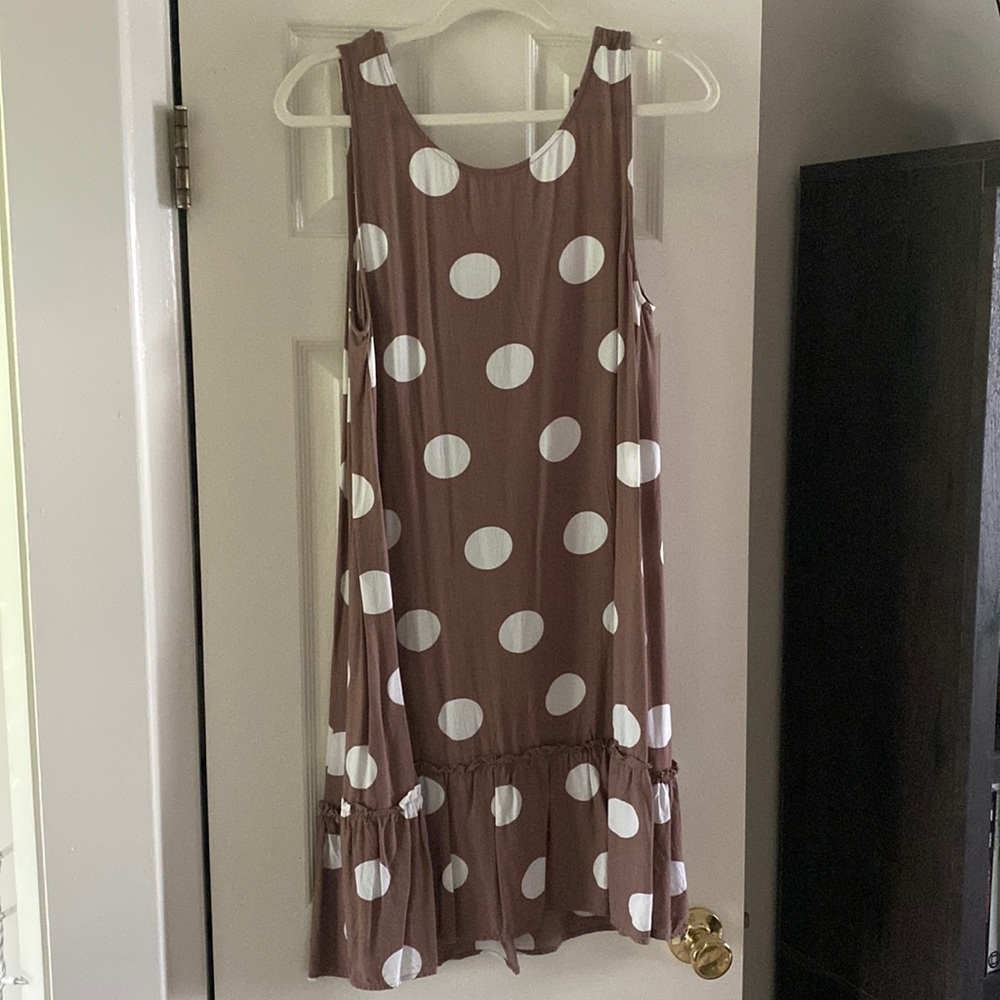 Polka dot dress!